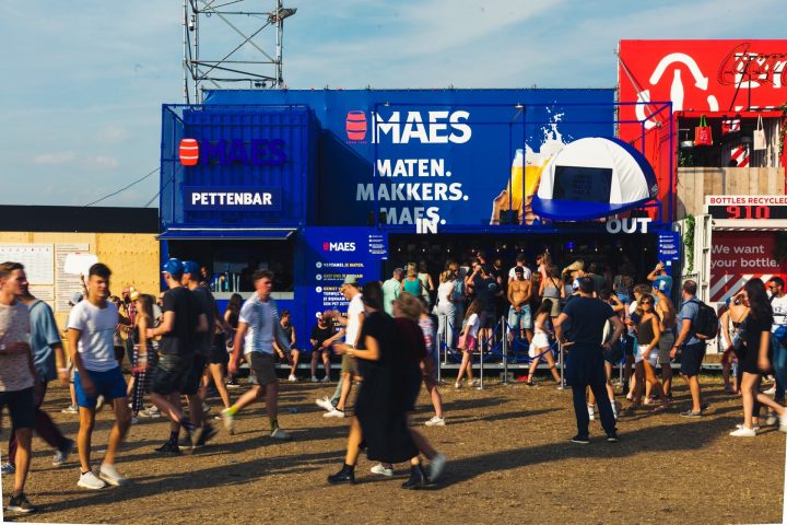 Fast Forward Evenementenbureau Gent Maes Bier Brand Activation Festivalstandmaes Pettenbar Festivals 2018 23
