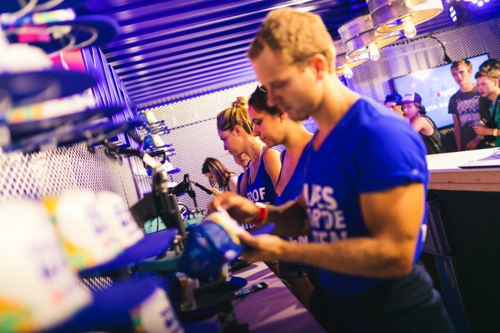 Fast Forward Evenementenbureau Gent Maes Bier Brand Activation Festivalstandmaes Pettenbar Festivals 2018 37