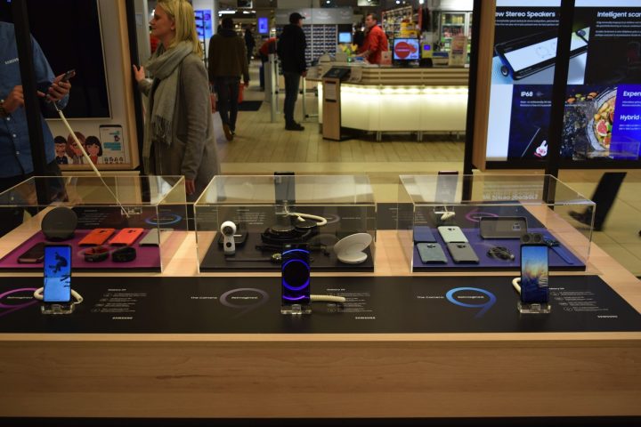 Fast Forward Evenementenbureau Gent Samsung Training Tour Booth Product Lanceringsamsung Studio Tour 2018 5